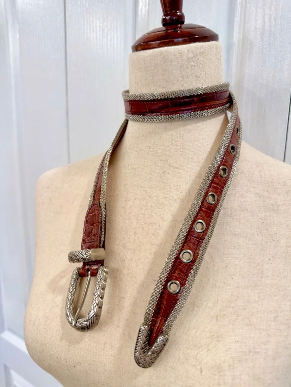 Vintage, Woman's Size Med *High End* Belt, Leather Mock-Croc & Sliver Mesh